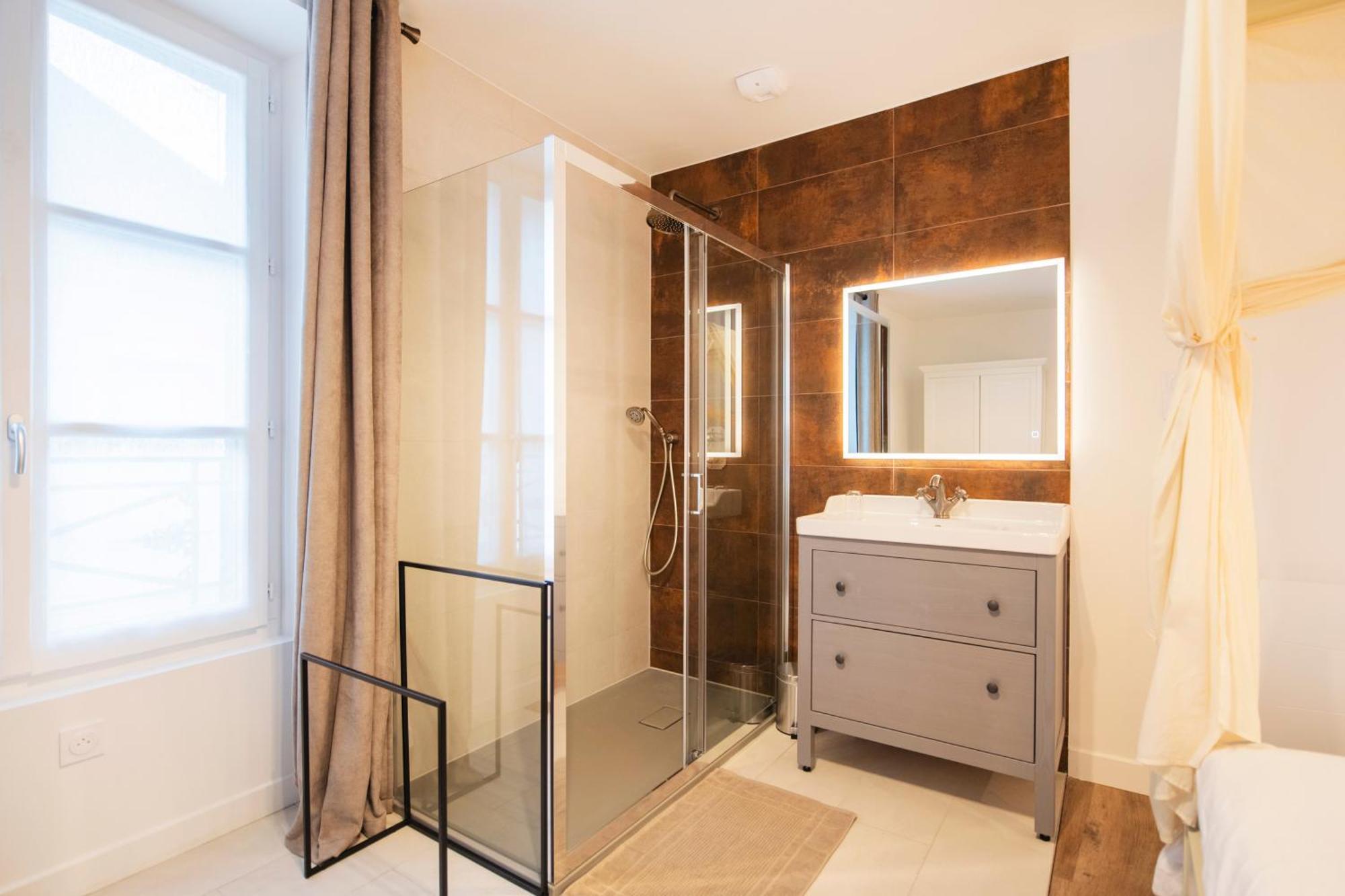 Le Laurencin Sens - Le Duplex - Coeur De Ville Екстер'єр фото